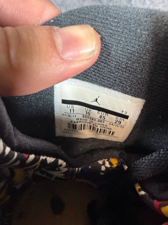 Size 11 | Jordan 8 Playoff No Box | Pre-Owned main image 4